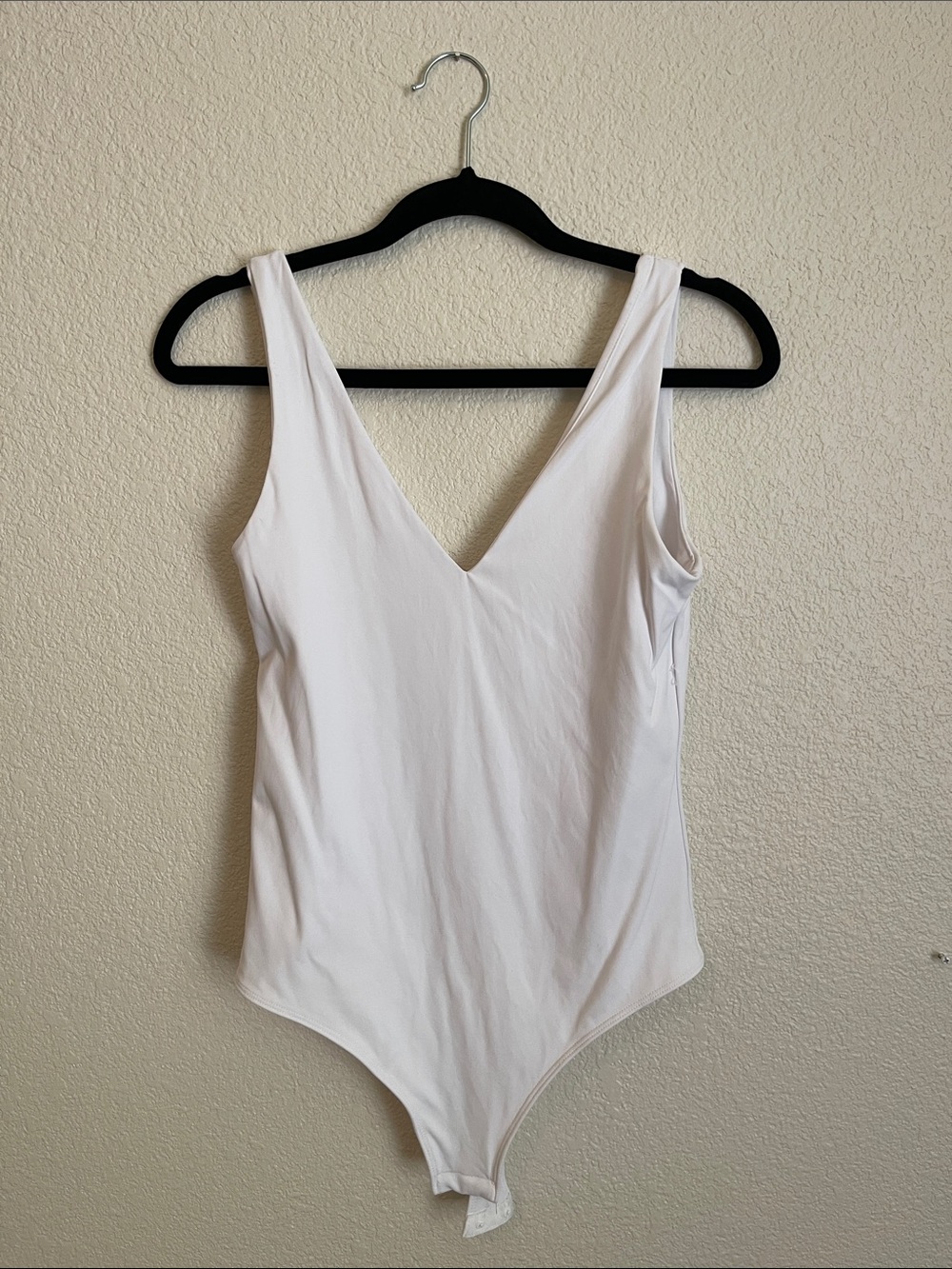 Amazon White V-Neck Stretch Bodysuit